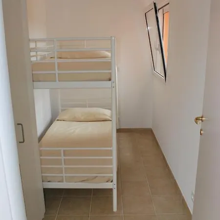 Blue Aparthotel 3*